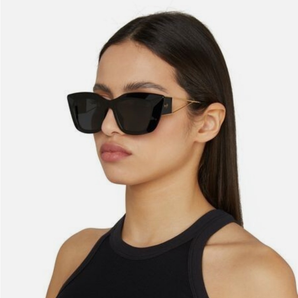 Louis Vuitton Sunglasses Black/Gold